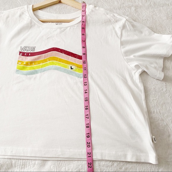 NWT Vans Vintage Rainbow Off the Wall Cropped Tee - Picture 3 of 9